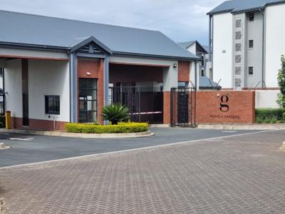R 740 000