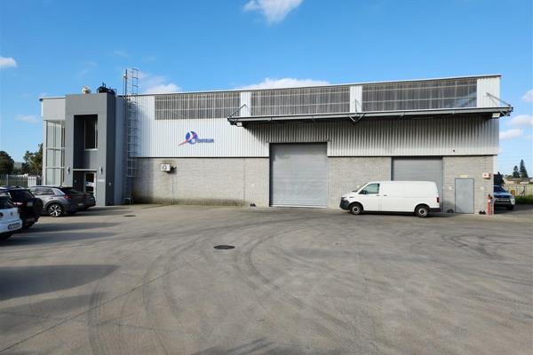 Modern free-standing warehouse with office and private yard TO LET in Montague ...