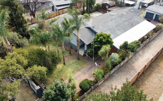 4 Bedroom House for sale in Lyttelton Manor