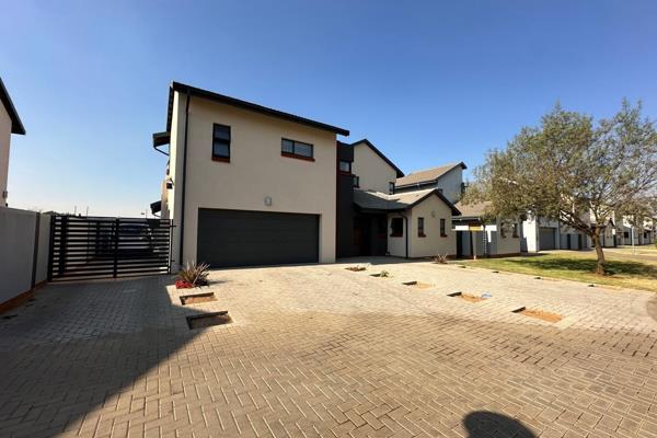 Stunning 3 bedroom 2.5 bathroom home TO LET In Brentwood Park, R21000 per month  ...