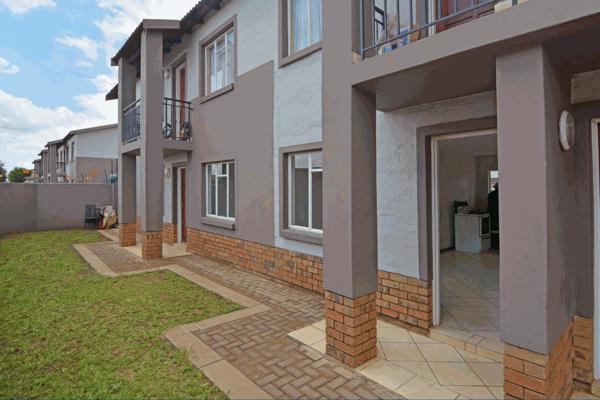 Protea Park
50% deposit required for this stunning 2-bedroom apartment found inside a ...