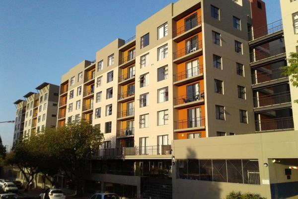 Deposit: R18 000

N.B. Please note that the photos in this advert are not of the exact ...
