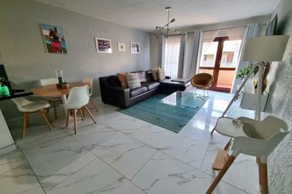 Ultra Modern 2 Bedroom Apartment situated in an access controlled complex 

BUYING POINTS:-&#160; 

* Two spacious bedrooms with ...