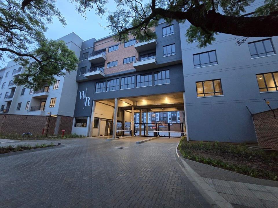 Listing number: P24-114751397, Image number: 1