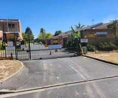 Townhouse for sale in Stellenryk