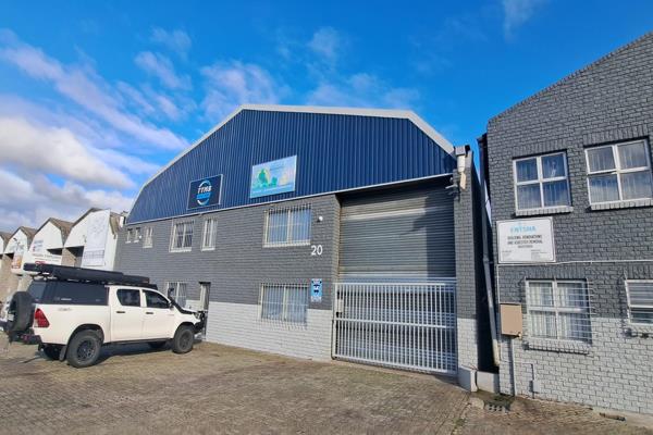 This 707sqm industrial unit is available and offers the following:

- Large warehouse with roller shutter door
- 2 Staff toilets ...