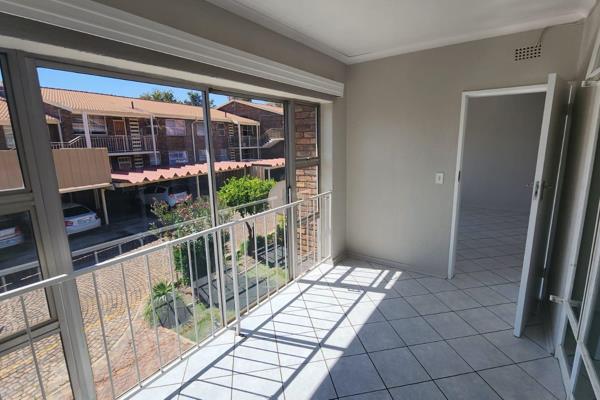 Lock-up and go! 
BUYING POINTS:- 

* Two well sized bedrooms 
* Neat bathroom 
* Open plan kitchen 
* Comfortable lounge 
* ...