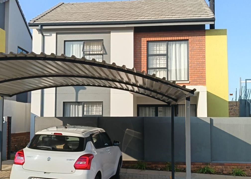 3 Bedroom Townhouse for sale in Amberfield - 134 The Manhattan - Centurion