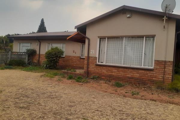 Four bedroom house for sale in Witpoortjie

Welcome to this charming family home, this ...