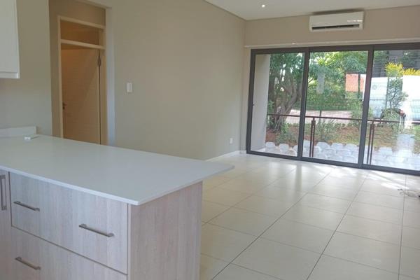 First Floor apartment for rent in Zimbali Wedge
This apartment host 2 Bed 1 Bath, with spacious open plan lounge and kitchen
Pool and ...