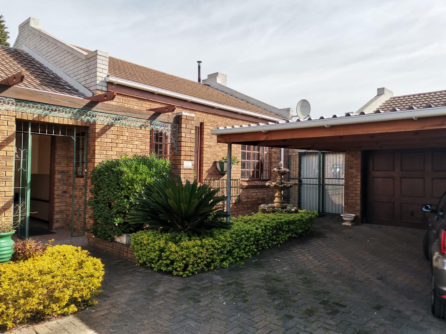 3 Bedroom House for sale in Grabouw - P24-114755748