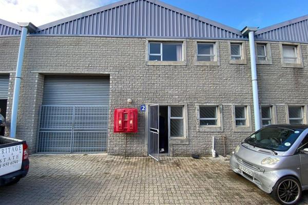 Located in the sought-after Somerset West Business Park, this industrial warehouse ...