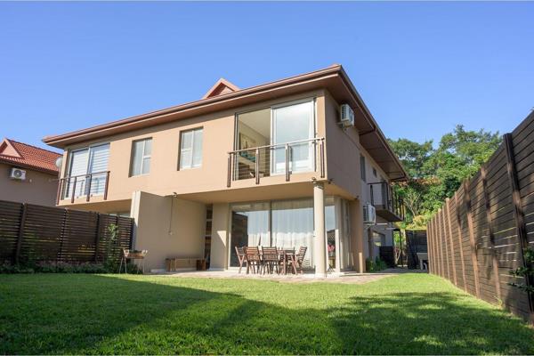 Exp SA invites you to haven of security and tranquility with this remarkable 3 bedroom townhouse in the the sought after Zimbali Wedge ...