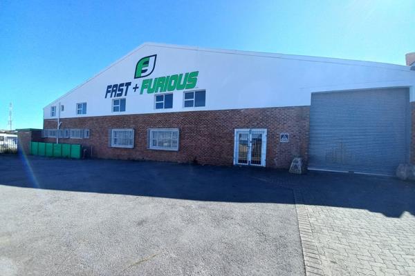 Highly visible, fully fenced warehouse for sale. 

Impressive property located on a corner erf includes 3 phase power, a high roll ...