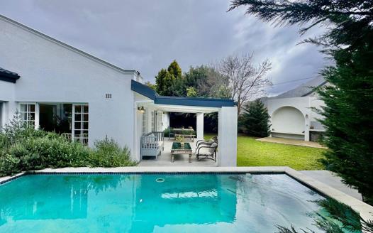 3 Bedroom House for sale in Franschhoek