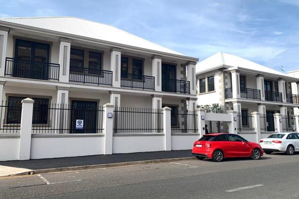 Kopp Commercial is pleased to offer this recently renovated magnificent property for sale in the heart of Musgrave.

Unit 1 : 284sqm ...