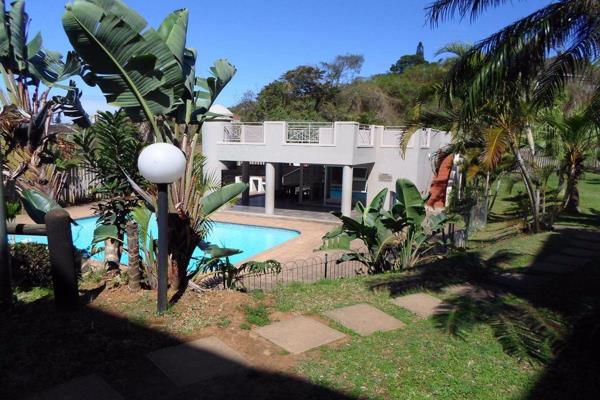 Check out this fantastic 2-bedroom apartment in the heart of Amanzimtoti! It is conveniently located near all your favorite amenities ...