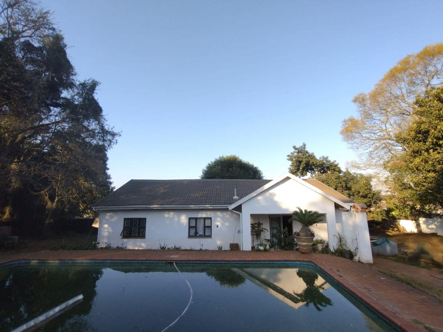 3 Bedroom House for sale in Howick Central - P24-114759146