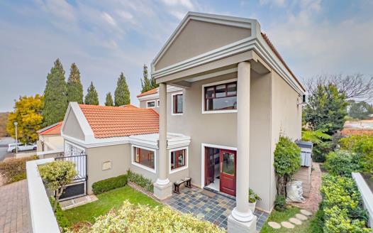 3 Bedroom House for sale in Kyalami Estate