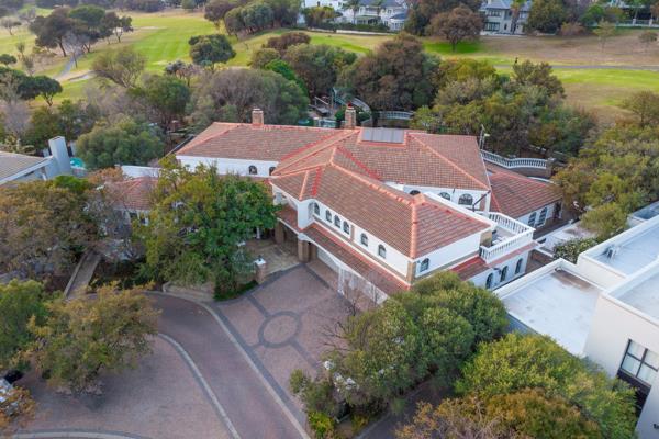 Step into the grandeur of this elegant formal home which exudes elegance and sophistication..
The formal living areas feature an ...