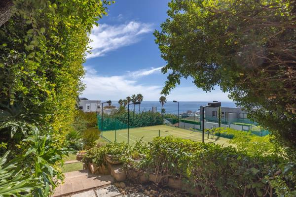 Build your perfect home on this extraordinary 1101sqm vacant erf, situated in sought-after Fresnaye, one of Cape Town’s most desirable ...