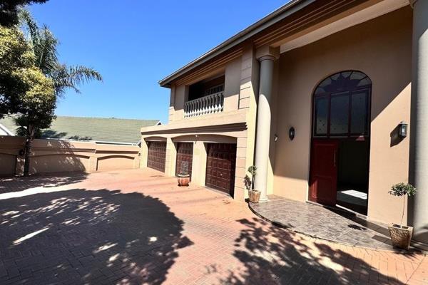 Modern 4 Bedroom 2.5 Bathroom House Lyttleton at the back of NG Doorinkloof.

This picture-perfect home welcomes you with a stunning ...