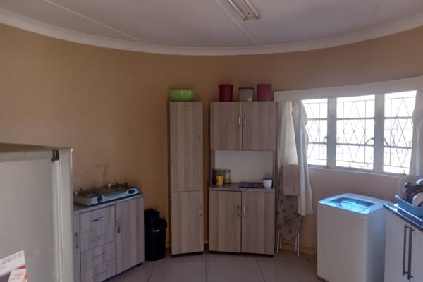  Excluding electricity (pre-paid electricity)
 A one-bedroom flat with a bathroom (shower) and kitchen 
Available Immediately 