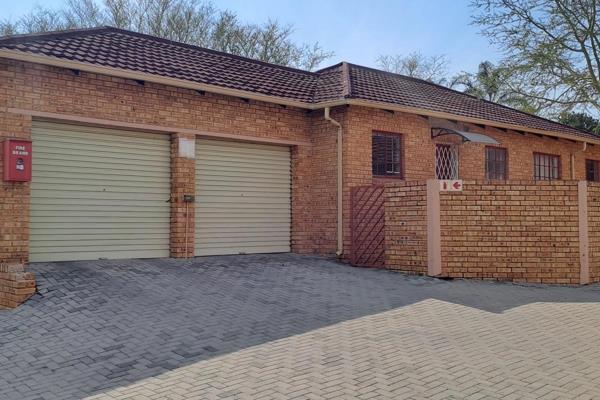 Come See! Come Sigh! Offers From R1,500,000
This well-secured estate offers peaceful ...