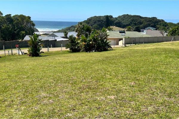 Come build your dream home in this Secure Gated Estate of Dolphin View.
The erf is approved for a double storey home to be erected. ...