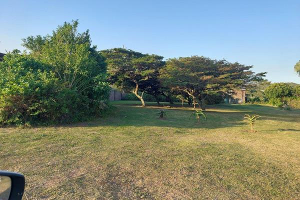 Build your dream home on this beautiful, large and well-maintained plot. This plot is situated in the quaint seaside village, Kaysers ...