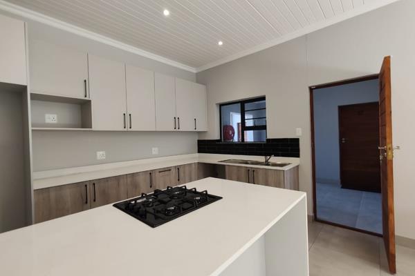 Last few units left!

What a brilliant investment opportunity!

No transfer costs!

4 Units available. Prices ranging from R 1 ...