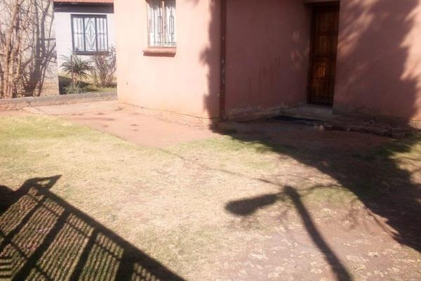 Investment property in Ebony Park 

This property offers:
It&#39;s a two-bedroom house with massive yard for investment purposes or ...