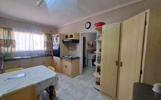 3 Bedroom House for sale in Vanderbijlpark SE 2