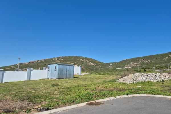 Offered to you on an Exclusive Sole Mandate

This lovely 355m2 land has lots to ...