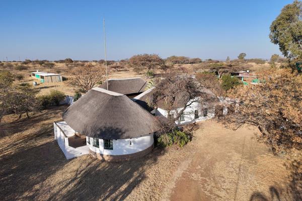 ESCAPE TO A LIFE OF BLISS IN THE SOUGHT AFTER GROOTVLEI FARMING COMMUNITY

Gorgeous thatched homestead set in the tranquillity of the ...