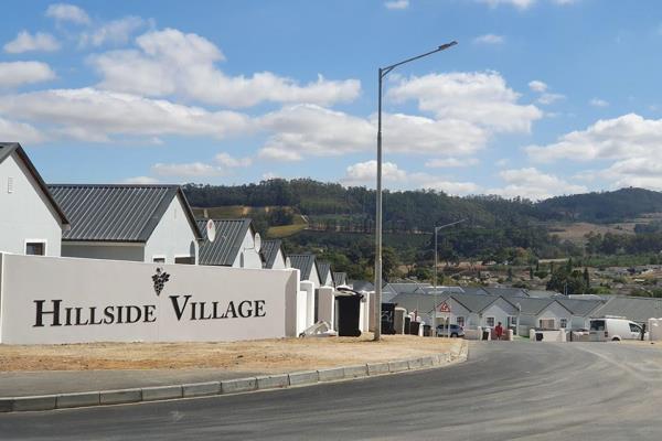 Welcome to Hillside Village, a charming and secure community located in Idas Valley Stellenbosch. This modern and meticulously ...