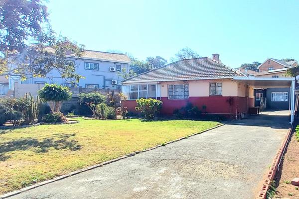 Originally preserved family home in Sydenham on the ever popular Moses Kotane Road ...