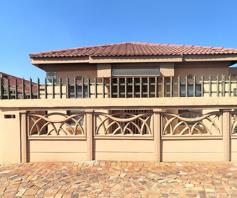 House for sale in Lenasia Ext 5