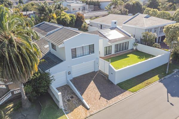 Welcome to this stunning modern family home, situated close to popular Eversdal and Gene ...