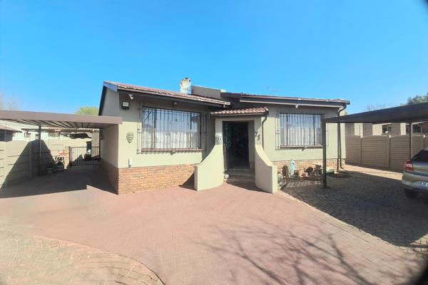 A family home in Elandspark is a little gem

The home has a spacious lounge, dining room ...