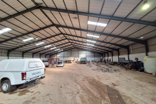 Rental @55 p/sqm gross (Ex Vat and Utilities) 

Warehouse size: 2155sqm 

Key Features: 
Roller shutter door (4m height -4.4width) 
One ...