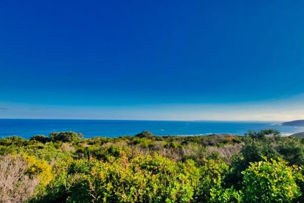 This vacant stand for sale in Breakwater Bay Eco Estate offers an unparalleled opportunity to build your dream home with uninterrupted ...