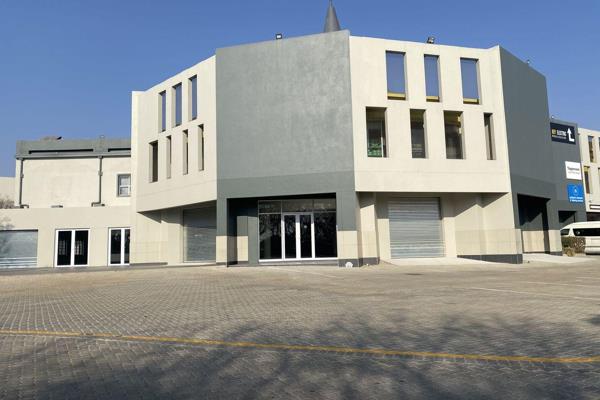 Prime Retail Showroom and Warehouse in Midrand

Strategically located in the heart of ...