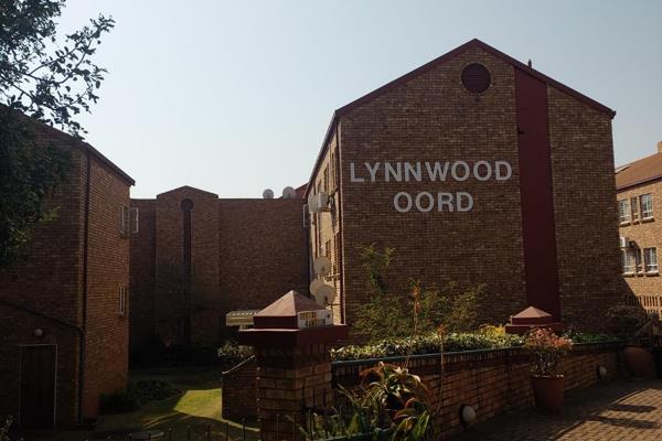 Nestled in the old east precinct of Lynnwood, this gem apartment is situated in the safe ...