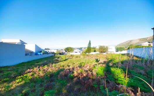 Vacant Land / Plot for sale in Hermanus Heights