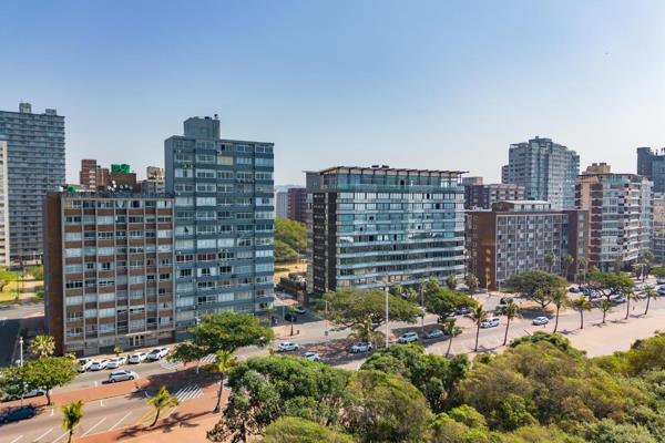 This exquisite Penthouse offers the most BREATHTAKING SEAVIEWS on North Beach, 180degrees from uShuka to uMhlanga.
Offering the epitome ...