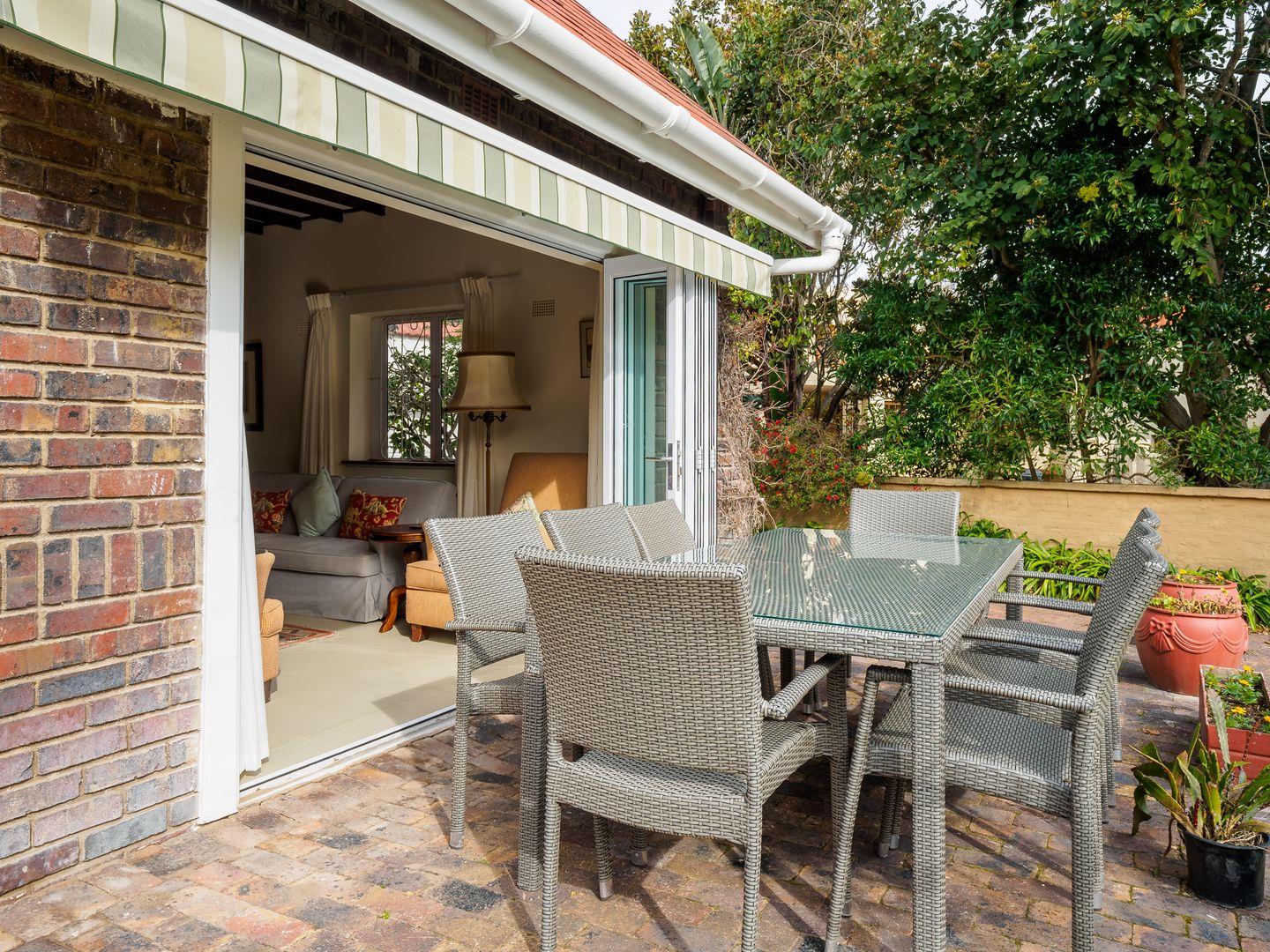 2 Bedroom House to rent in Leisure Isle