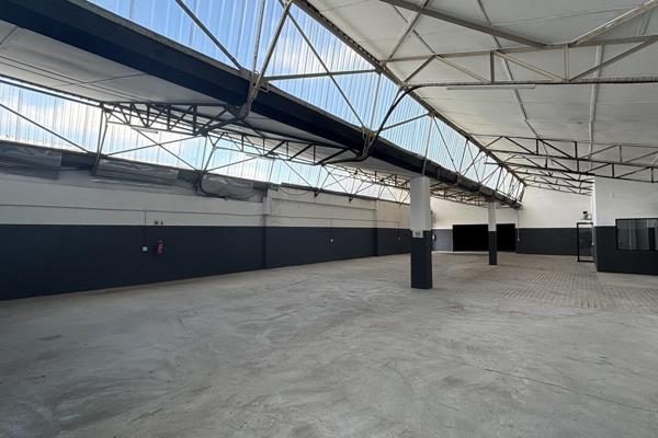 This modern warehouse is available to rent in Peerless Park in Kraaifontein.

This ...