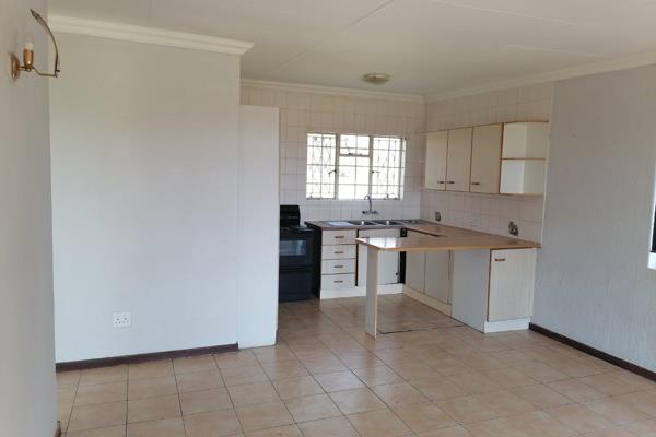 This apartment comprises 1 bathroom, a separate kitchen, and a lounge.

This apartment comprises 1 bathroom, a separate kitchen, and ...