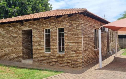 3 Bedroom House to rent in Waterval East